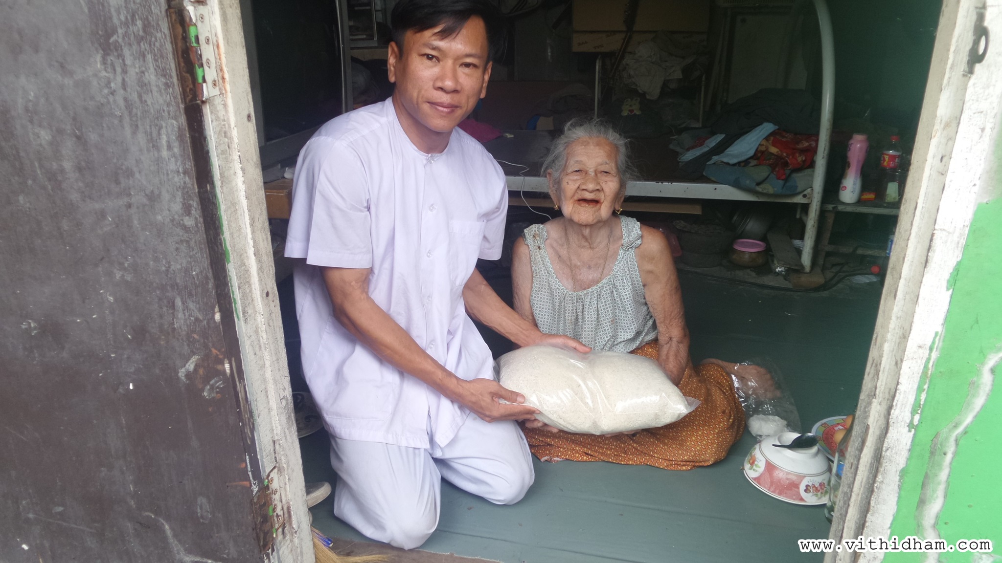 โครงการธานน้ำใจสู่ชาวพุทธครั้งที่ ๓๘